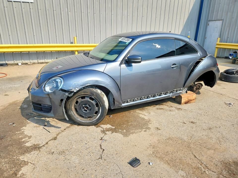 2013 VOLKSWAGEN Beetle