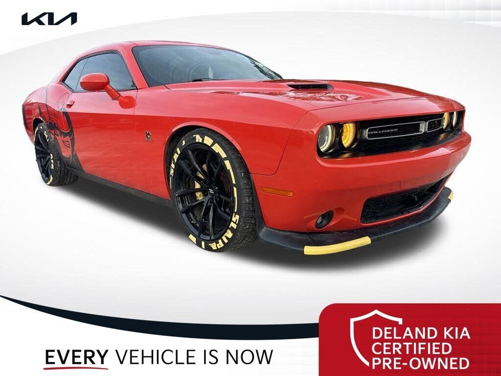 2016 DODGE Challenger