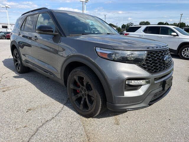 2023 FORD Explorer