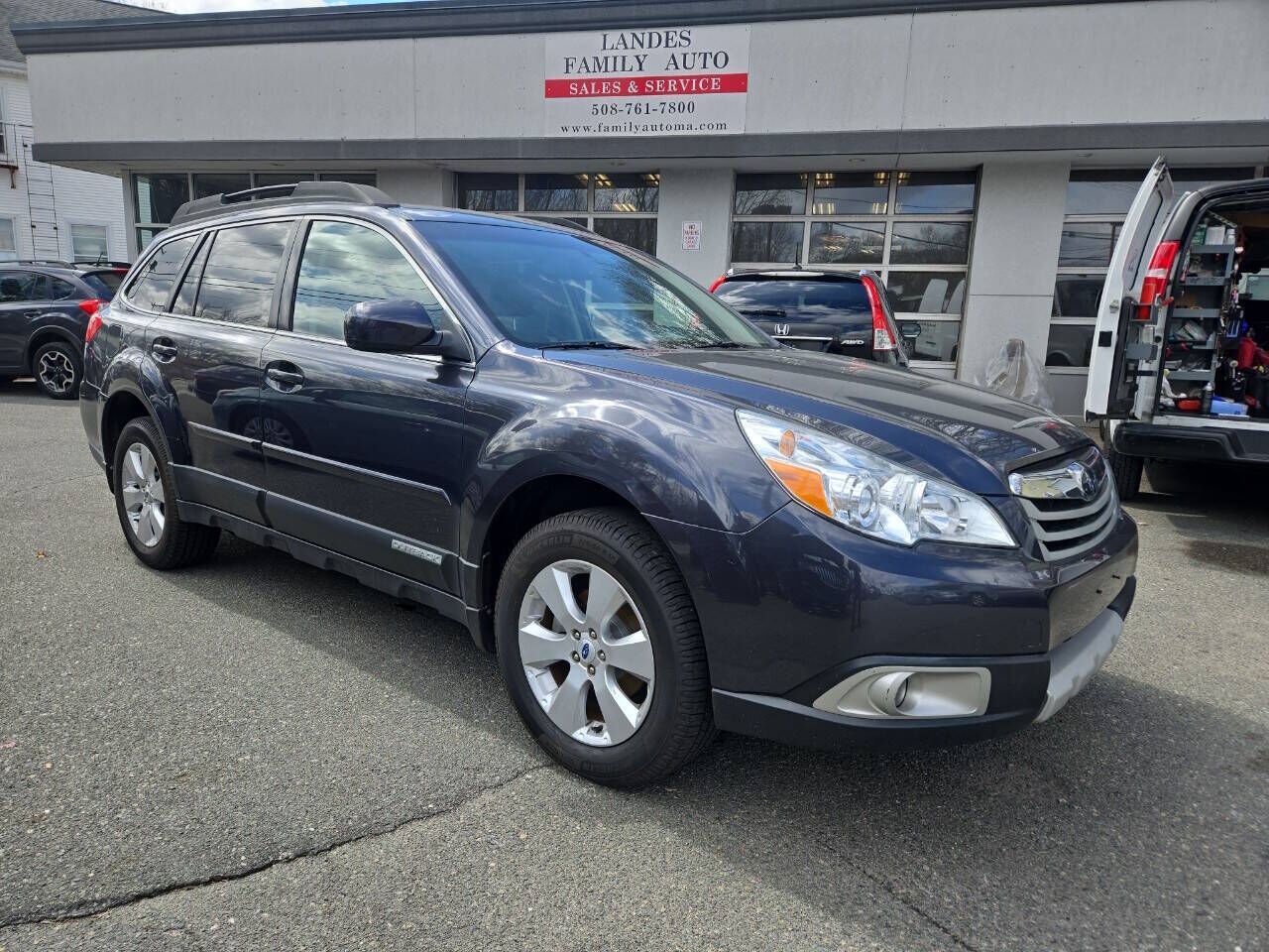 2012 SUBARU Outback