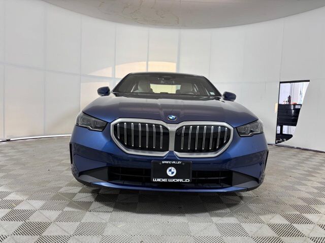 2024 BMW 530i