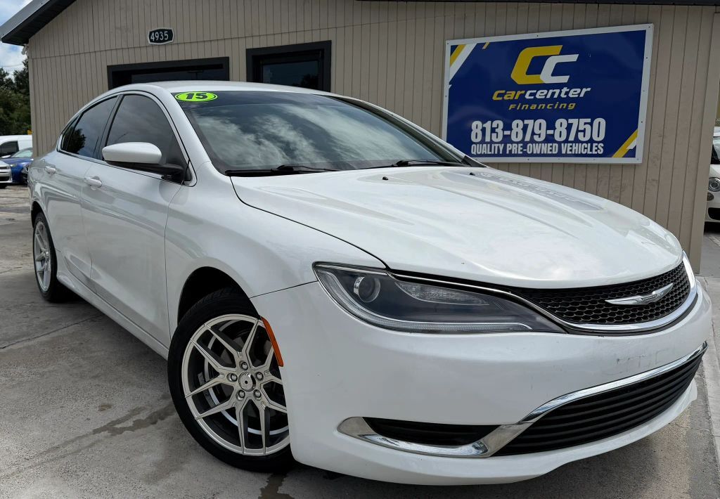 2015 CHRYSLER 200