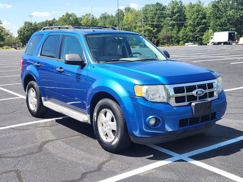 2011 FORD Escape