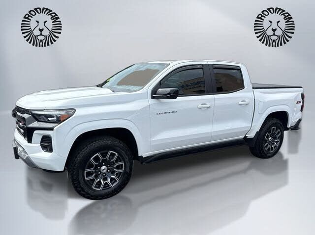 2023 CHEVROLET Colorado