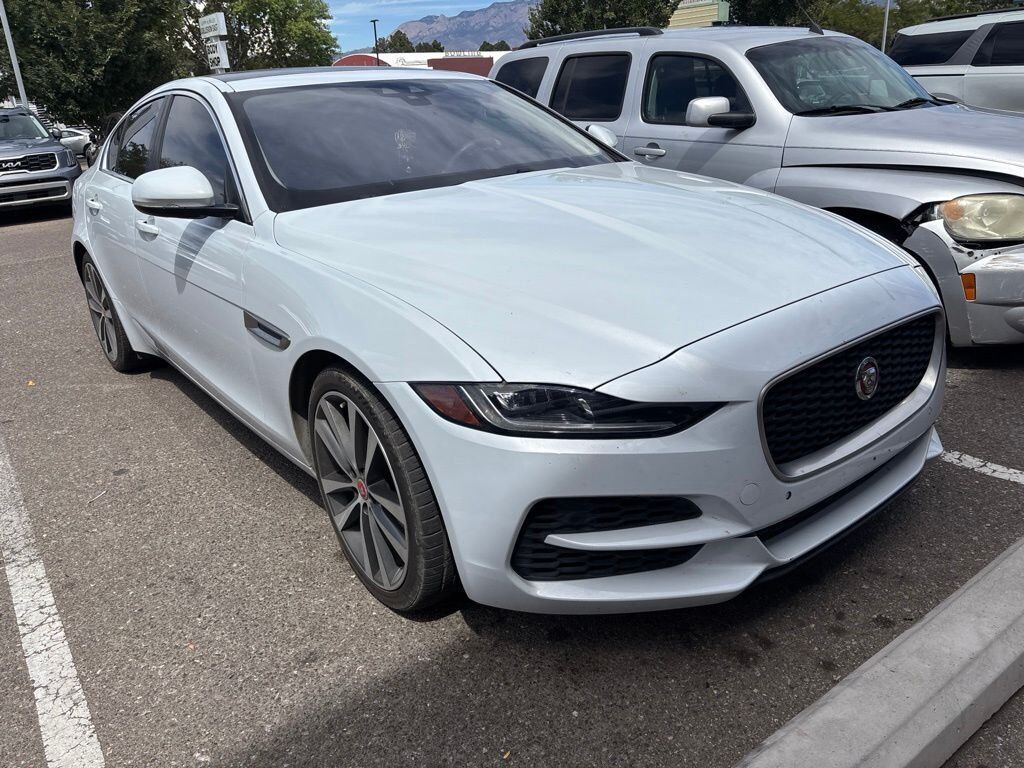 2020 JAGUAR XE