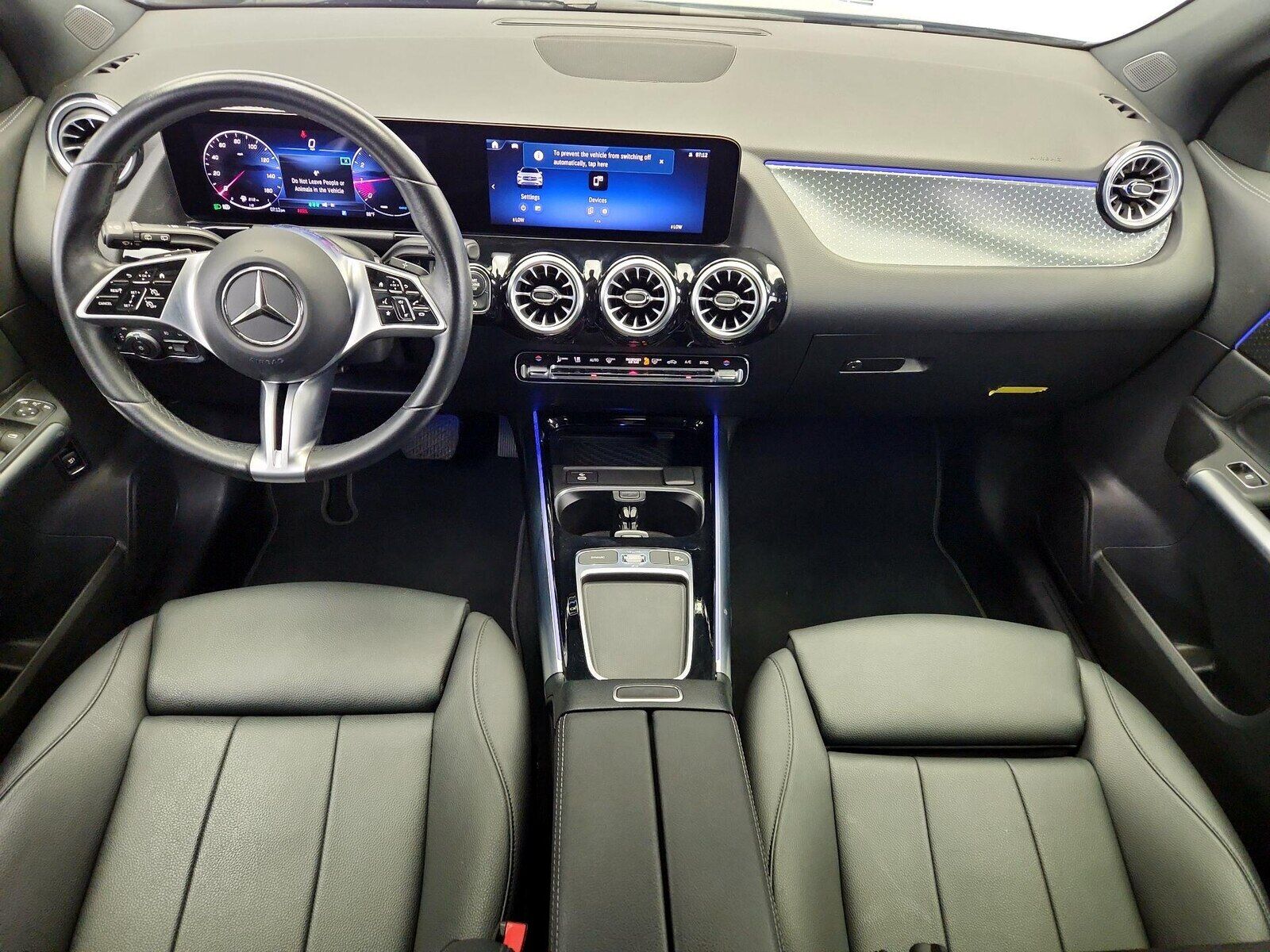 2025 MERCEDES-BENZ GLA-Class