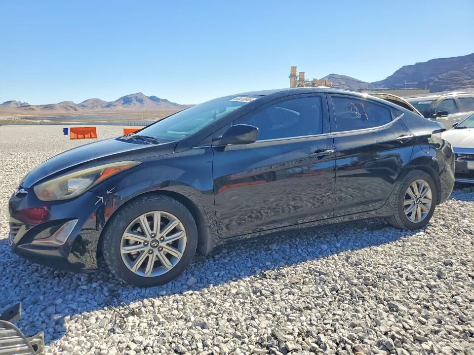 2015 HYUNDAI Elantra