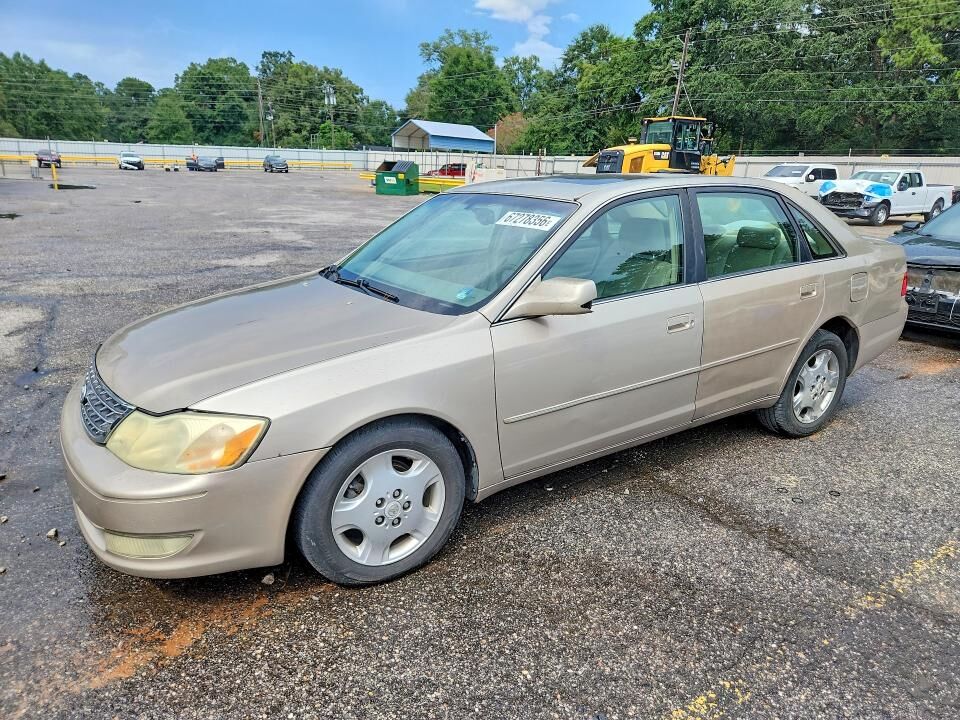 2004 TOYOTA Avalon