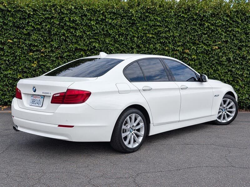 2011 BMW 528i