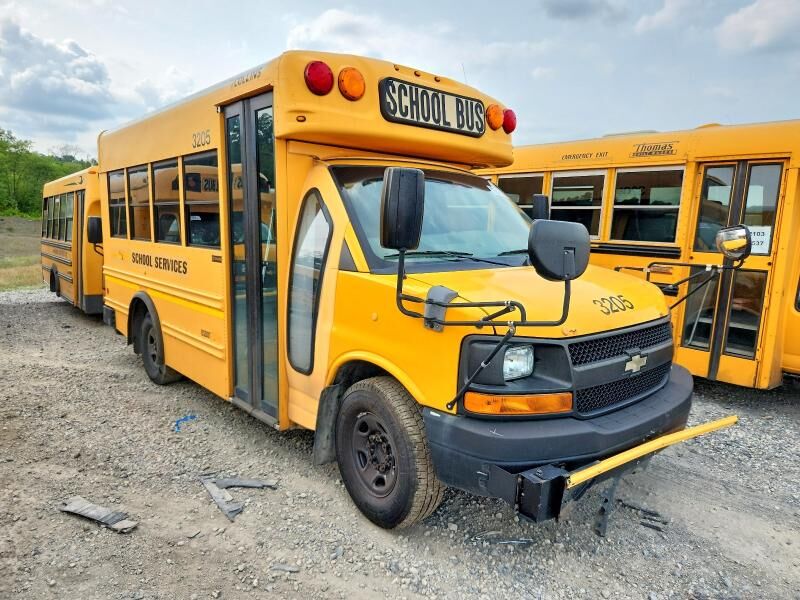 2011 CHEVROLET Express