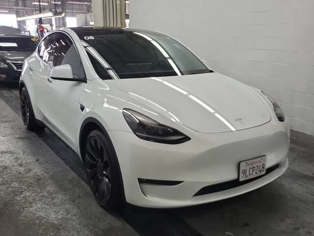 2023 TESLA Model Y