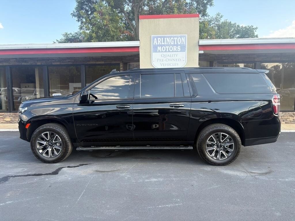 2021 CHEVROLET Suburban