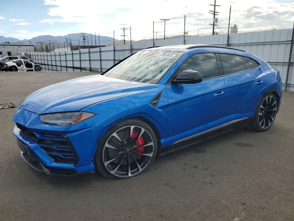2020 LAMBORGHINI URUS