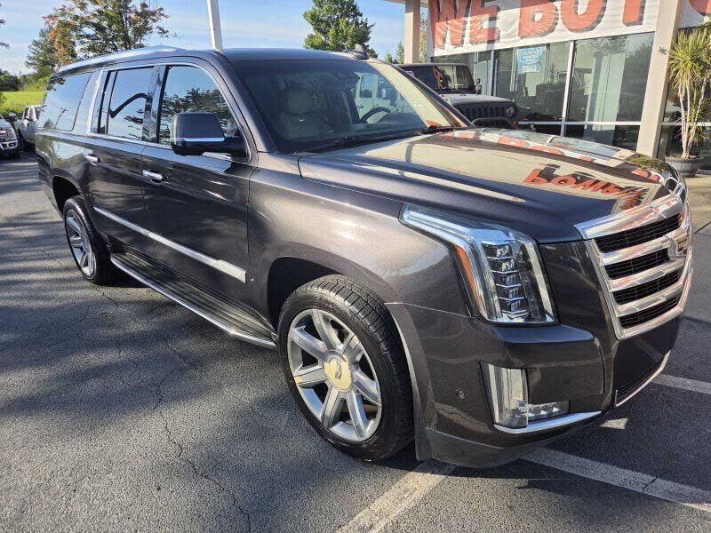2018 CADILLAC Escalade ESV