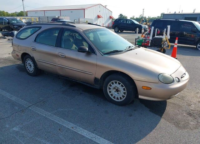 1996 FORD Taurus