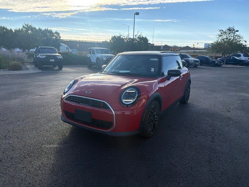 2025 MINI Hardtop