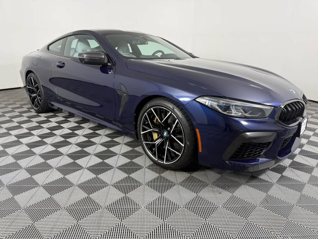 2024 BMW M8