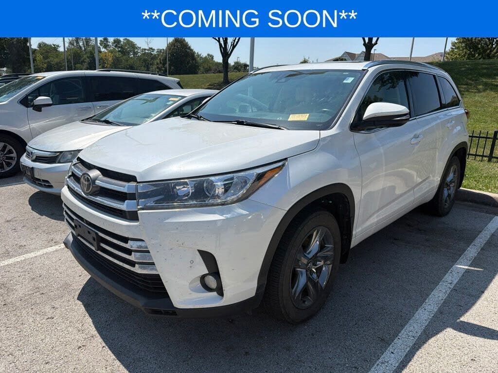 2017 TOYOTA Highlander