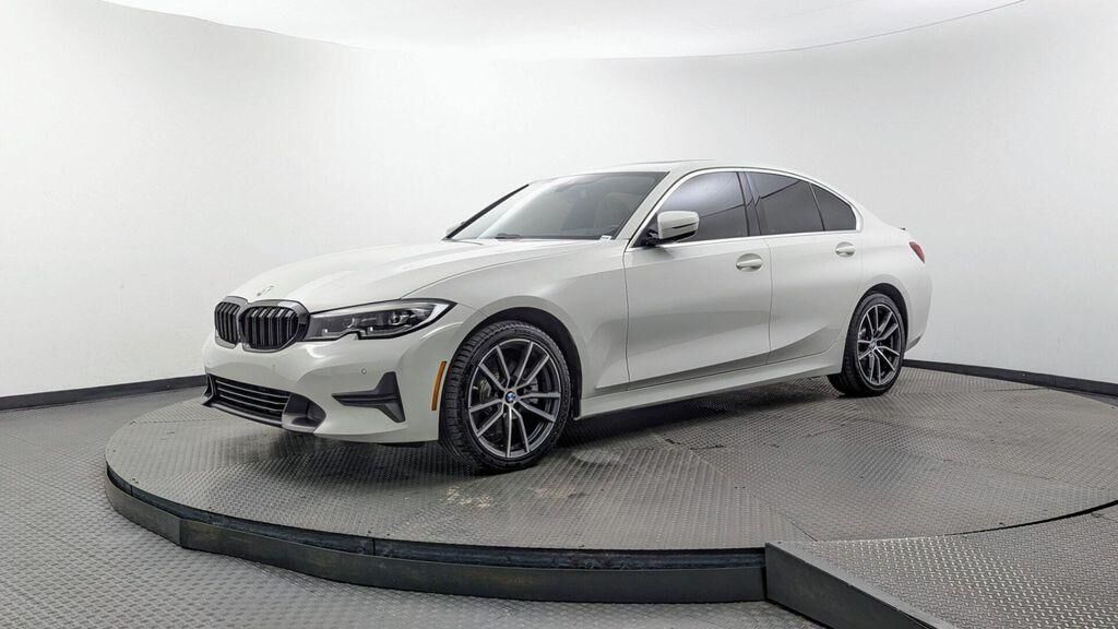 2020 BMW 330i