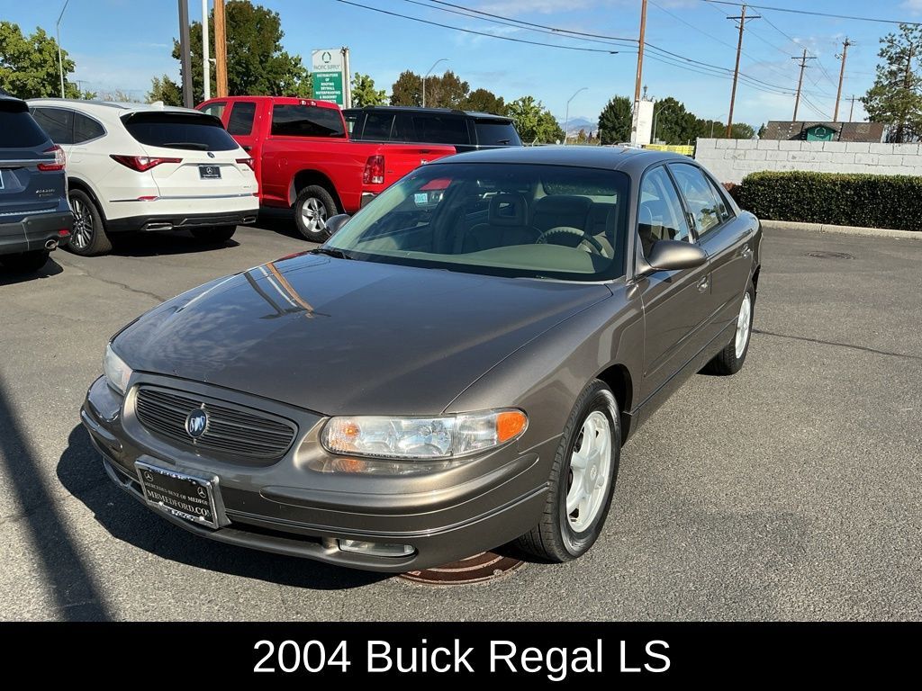 2004 BUICK Regal