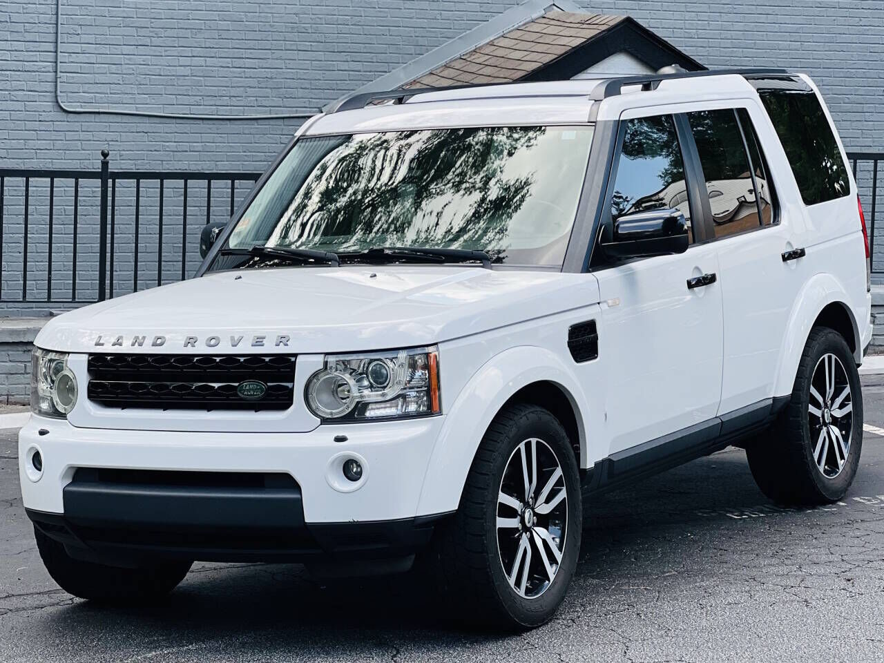 2011 LAND ROVER LR4