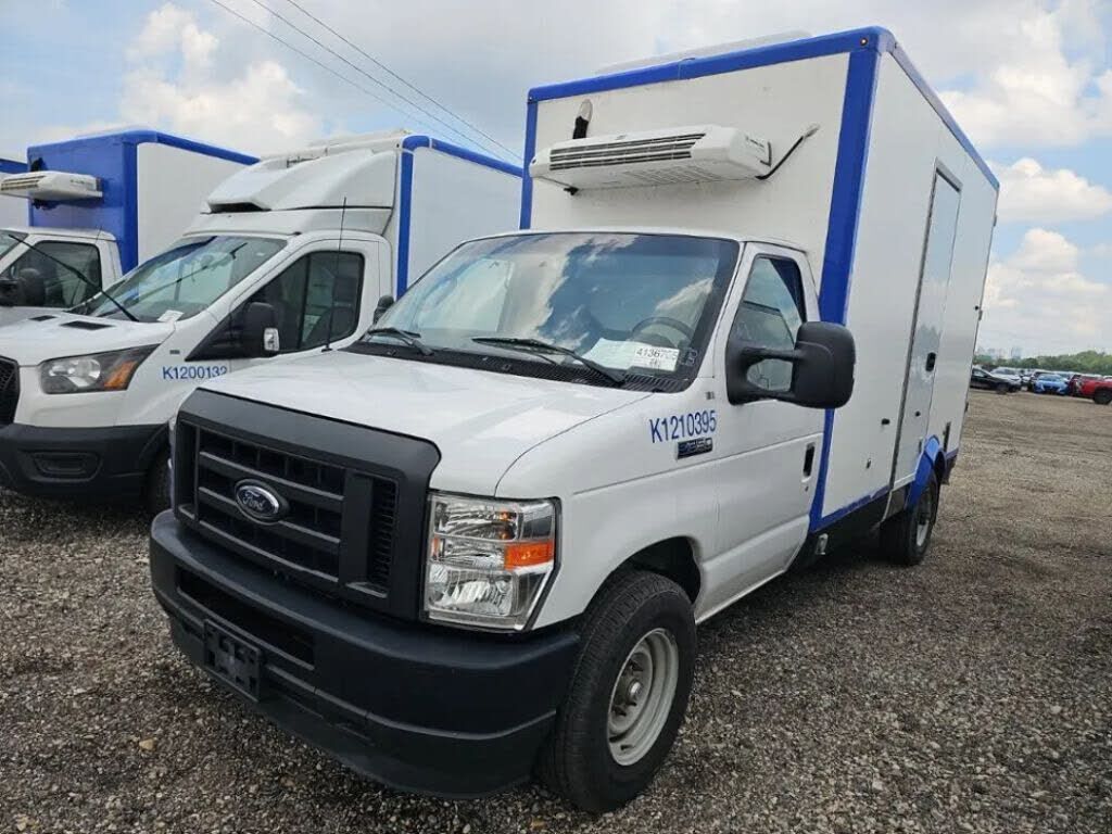 2023 FORD E-350