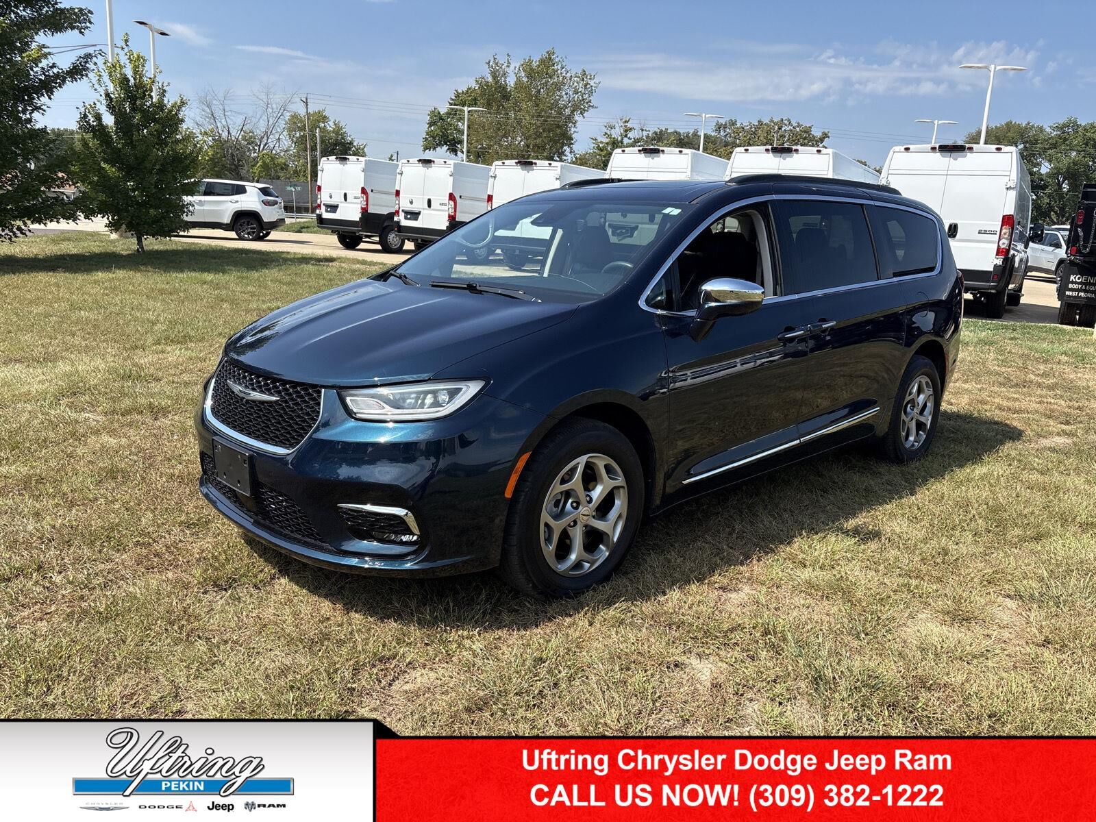 2022 CHRYSLER Pacifica