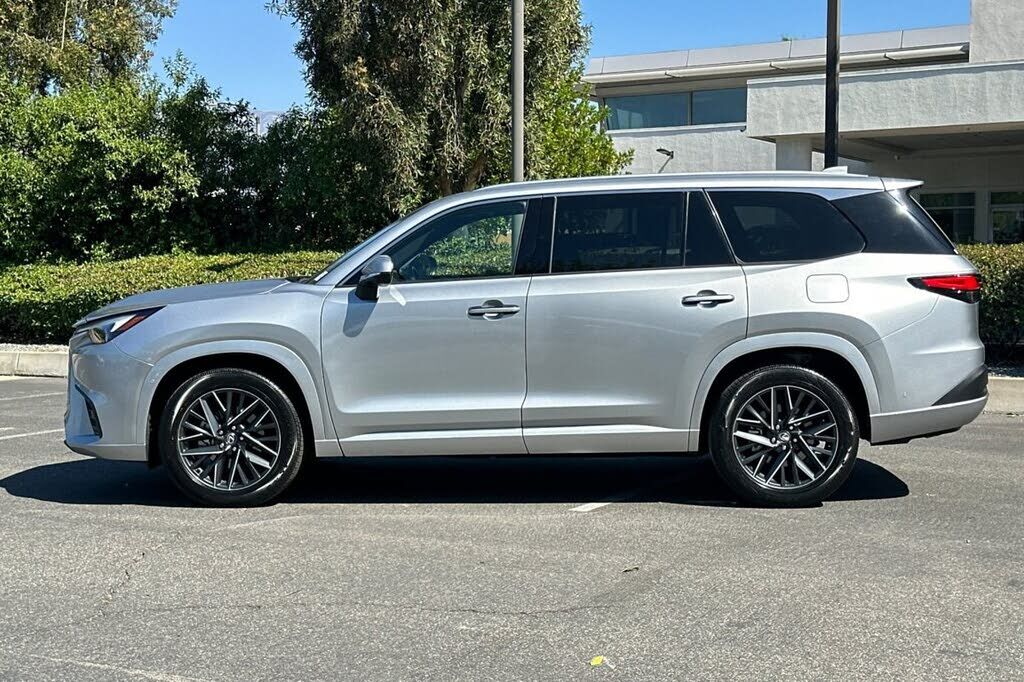 2024 Lexus TX