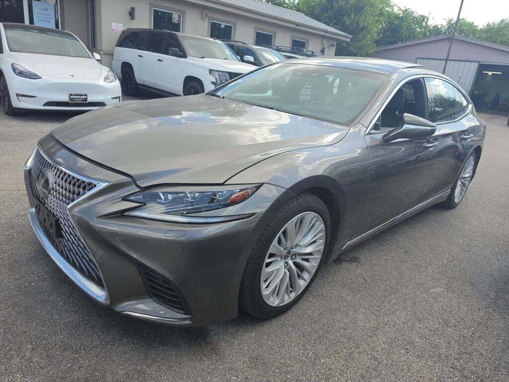 2018 LEXUS LS