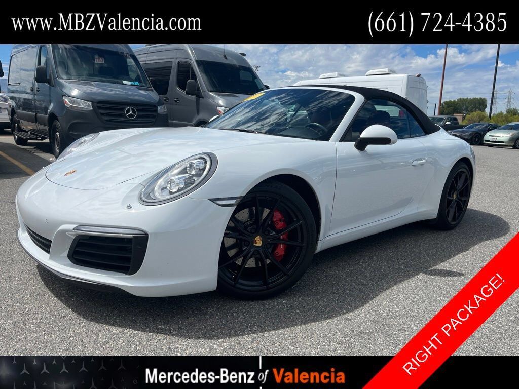 2017 PORSCHE 911