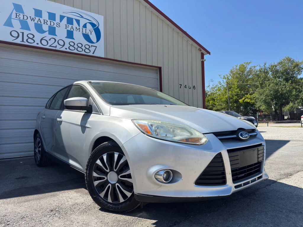 2012 FORD Focus