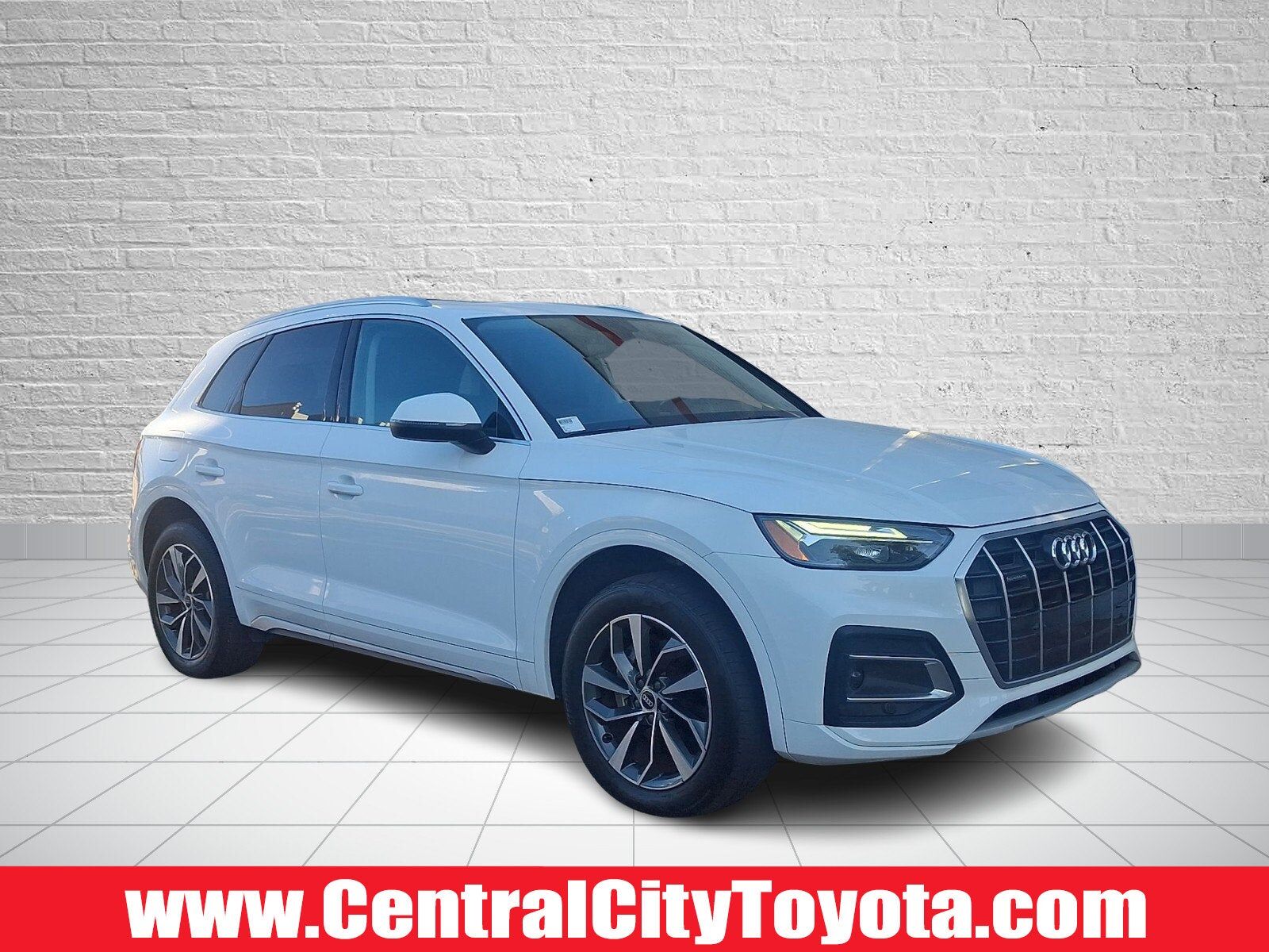 2021 AUDI Q5