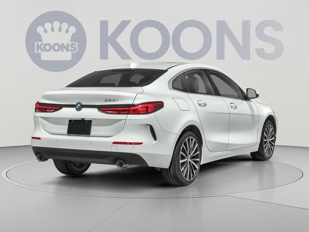 2023 BMW 228i