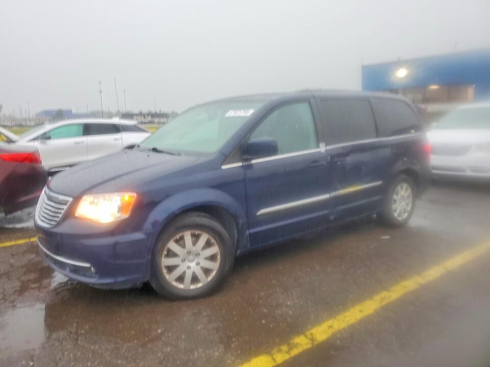 2015 CHRYSLER Town and Country