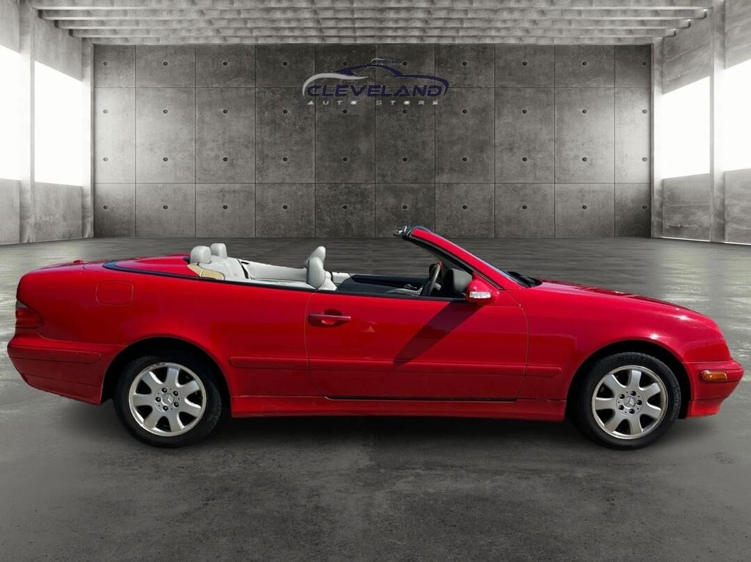 2000 Mercedes-Benz CLK-Class