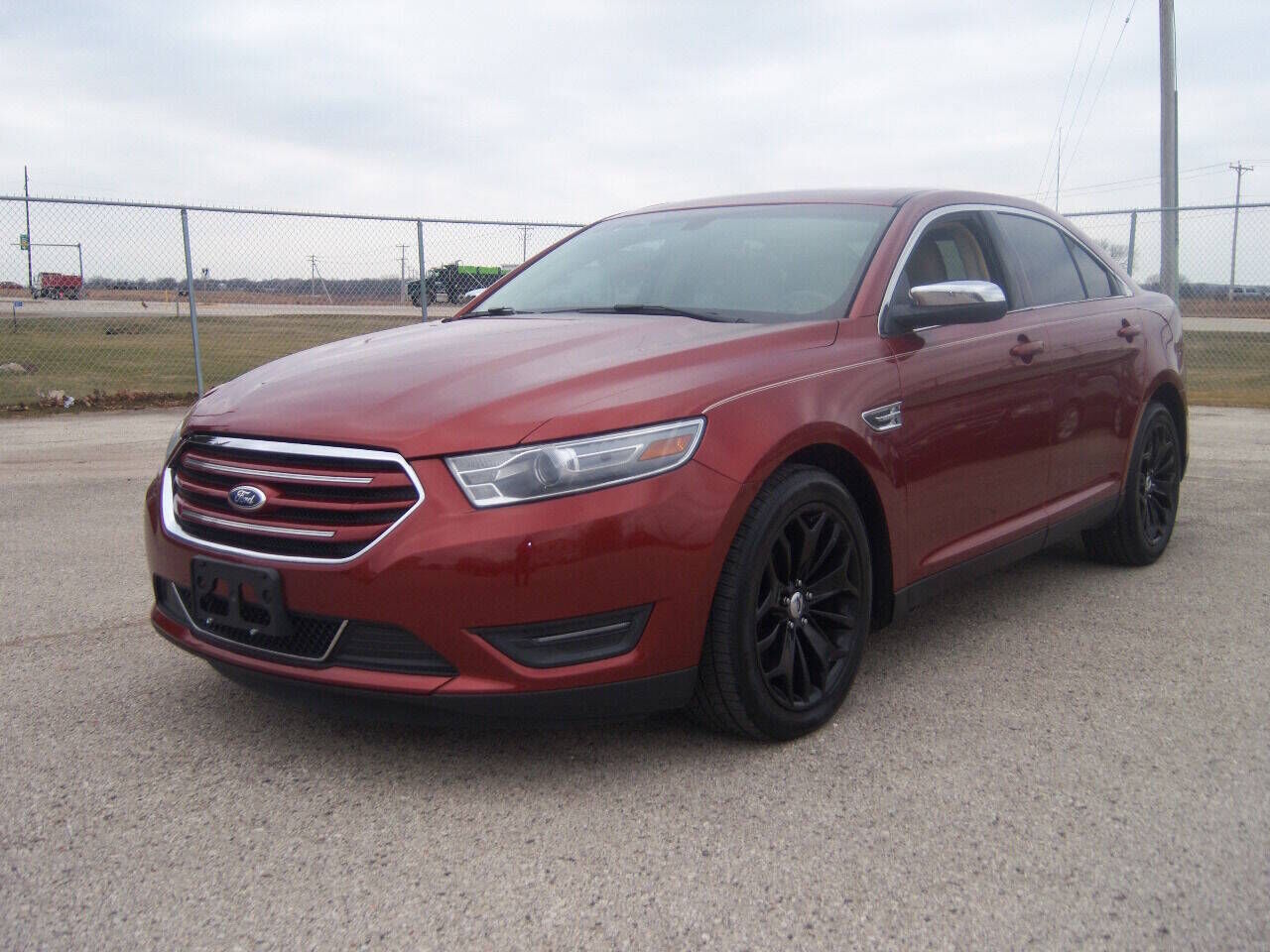 2014 FORD Taurus