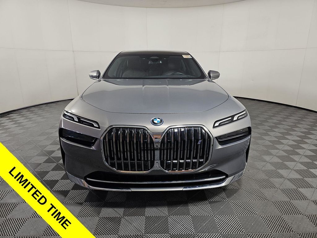 2024 BMW i7