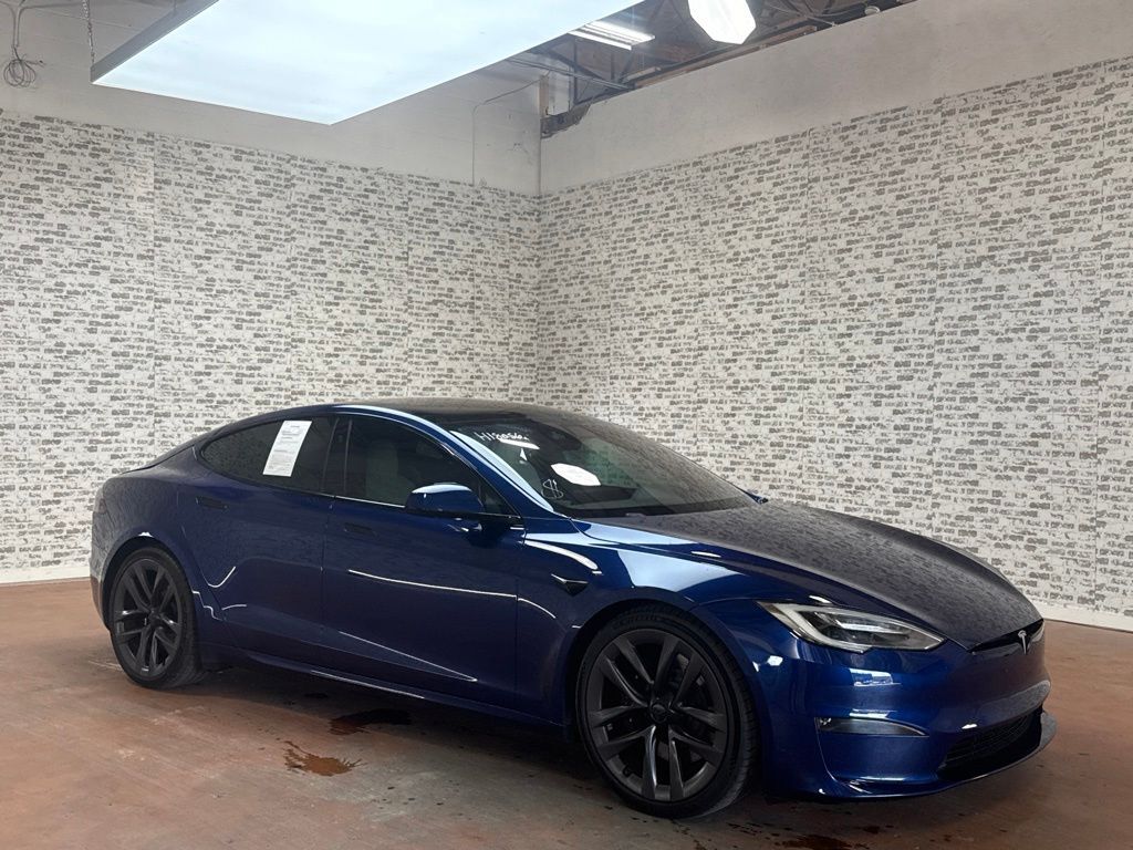 2021 TESLA Model S