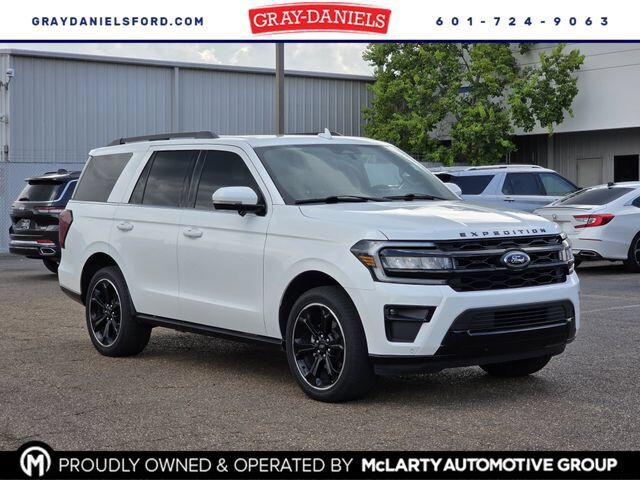 2023 FORD Expedition