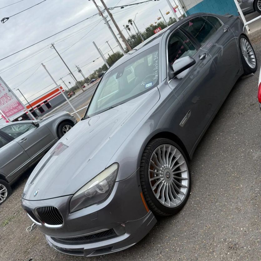 2011 BMW 750Li