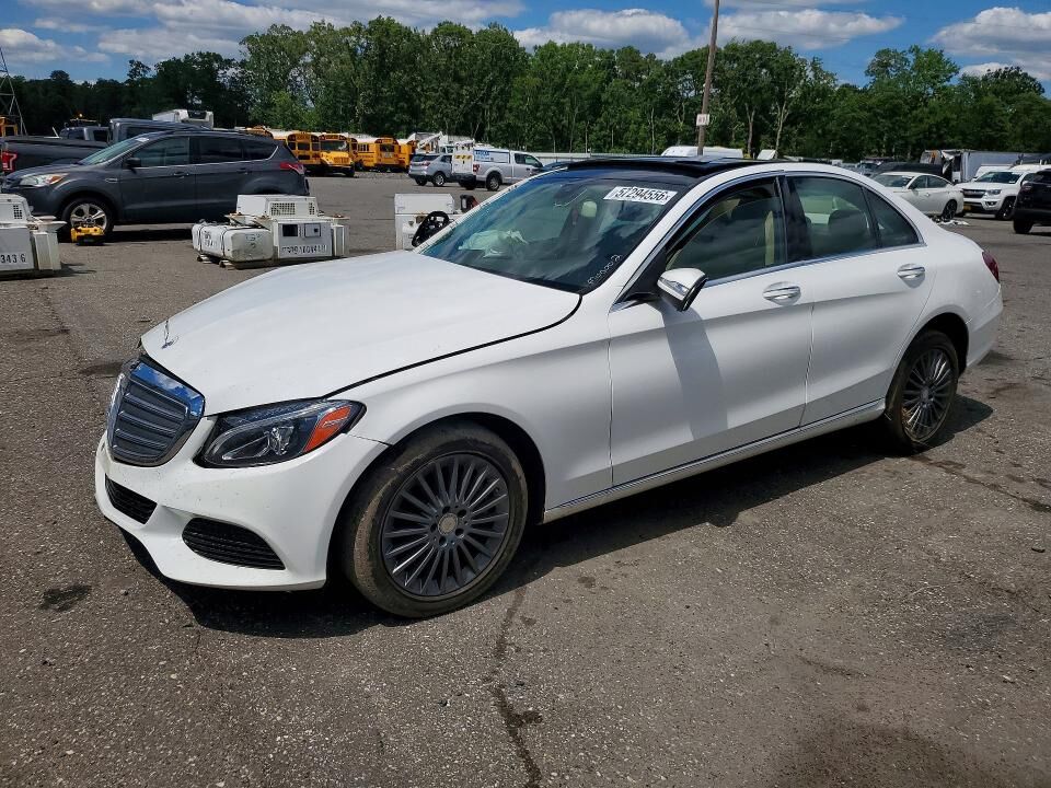 2015 MERCEDES-BENZ C-Class