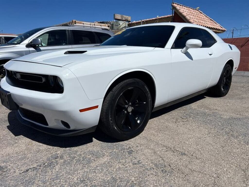 2016 DODGE Challenger