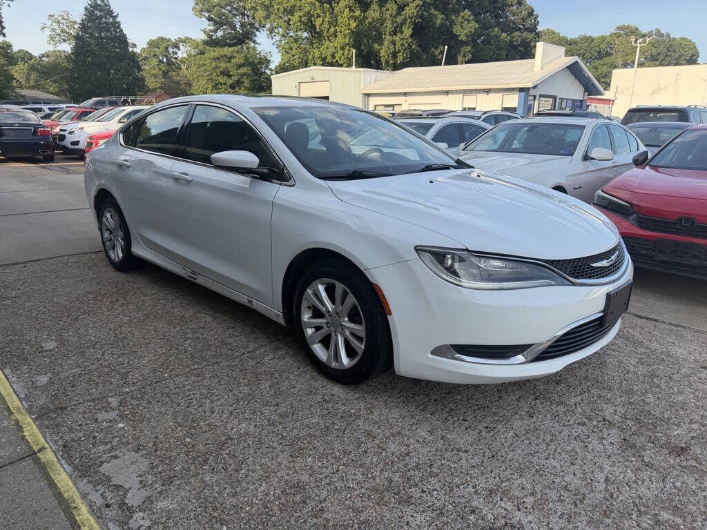 2016 CHRYSLER 200