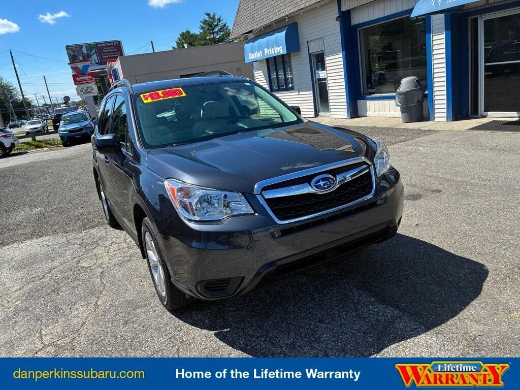 2016 SUBARU Forester