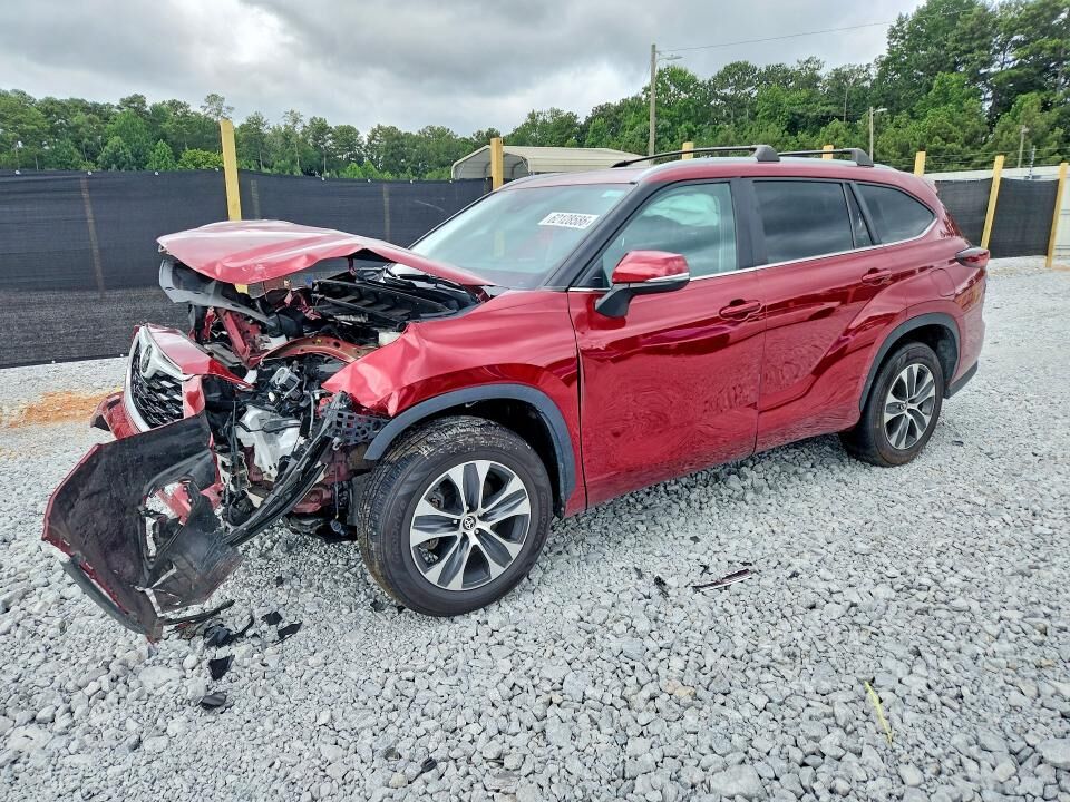2024 TOYOTA Highlander