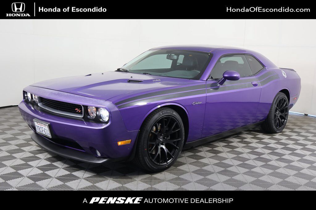 2013 DODGE Challenger