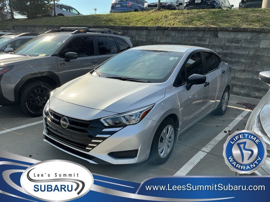 2024 NISSAN Versa
