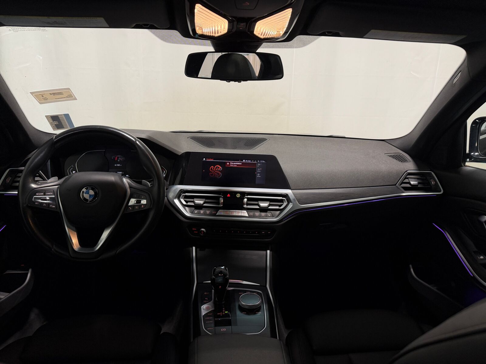 2021 BMW 330i