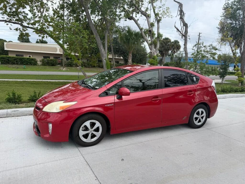 2013 TOYOTA PRIUS