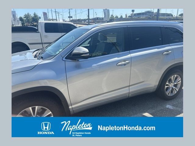 2014 TOYOTA Highlander